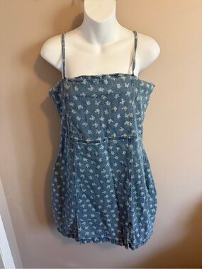Aeropostale Butterfly Denim Mini Dress Size M
Y2 k vibes